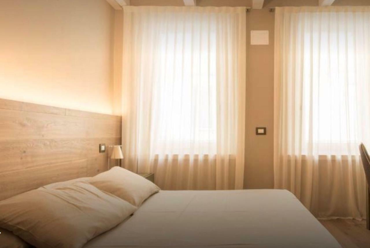 Accademia 21 Bed and Breakfast Mantova Eksteriør billede